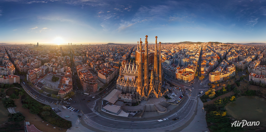Sagrada Familia at sunset