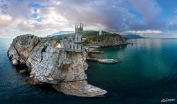 Swallow's Nest, panoramic shot #4