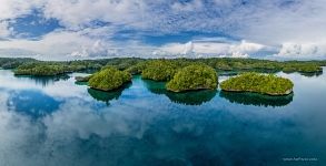 Little islands in the bay of the Gam Island #2