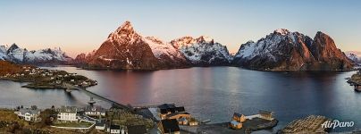 Reine fishing village