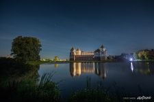 Reflection of the Mir Castle in the lake