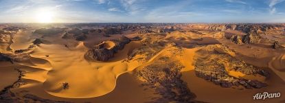 Flying up to the Moul N’aga Dune