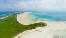 Grand Île, Cosmoledo Atoll
