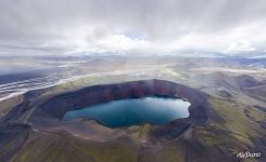 Red Crater, Lake Ljotipollur