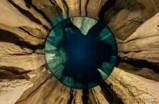 Chandelier Cave, Palau