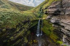 Parusny (Sailing) Waterfall